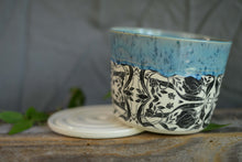 Load image into Gallery viewer, #57 Transfer Planter Pot
