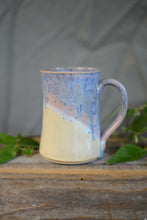 Load image into Gallery viewer, #01 Leaf Mug
