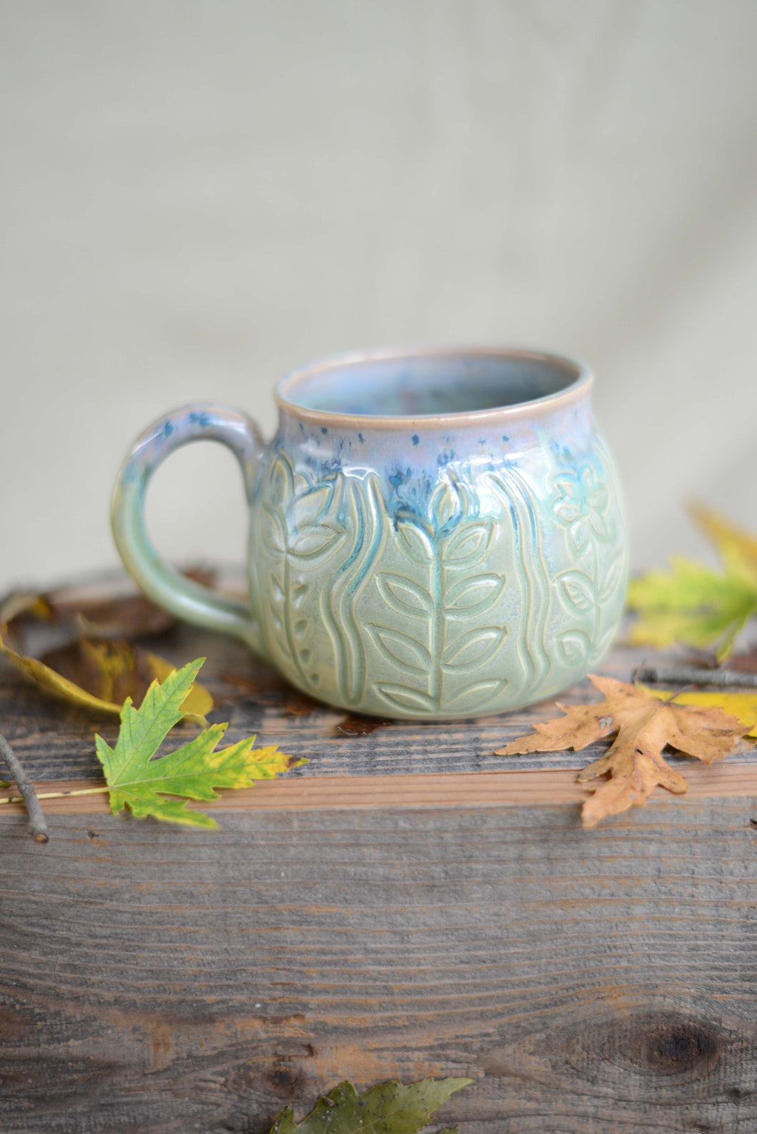 #32 Floral Carved Mug