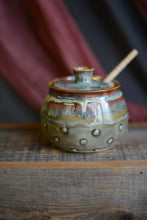 Load image into Gallery viewer, #38 Honey Pot
