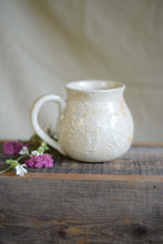 Load image into Gallery viewer, #20 Freestyle Flower Mug
