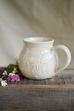 Load image into Gallery viewer, #20 Freestyle Flower Mug
