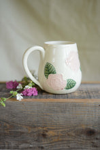 Load image into Gallery viewer, #21 Freestyle Flower Mug
