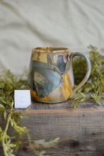 Load image into Gallery viewer, #12 Abstract Basic Mug
